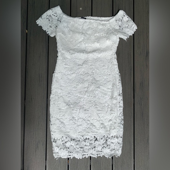SIZE L lace Off The Shoulder Slit Hem Dress (never worn) - Picture 3 of 5